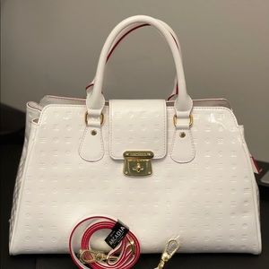 ARCADIA Italian patent leather Shoulderbag,Satchel, Tote. White